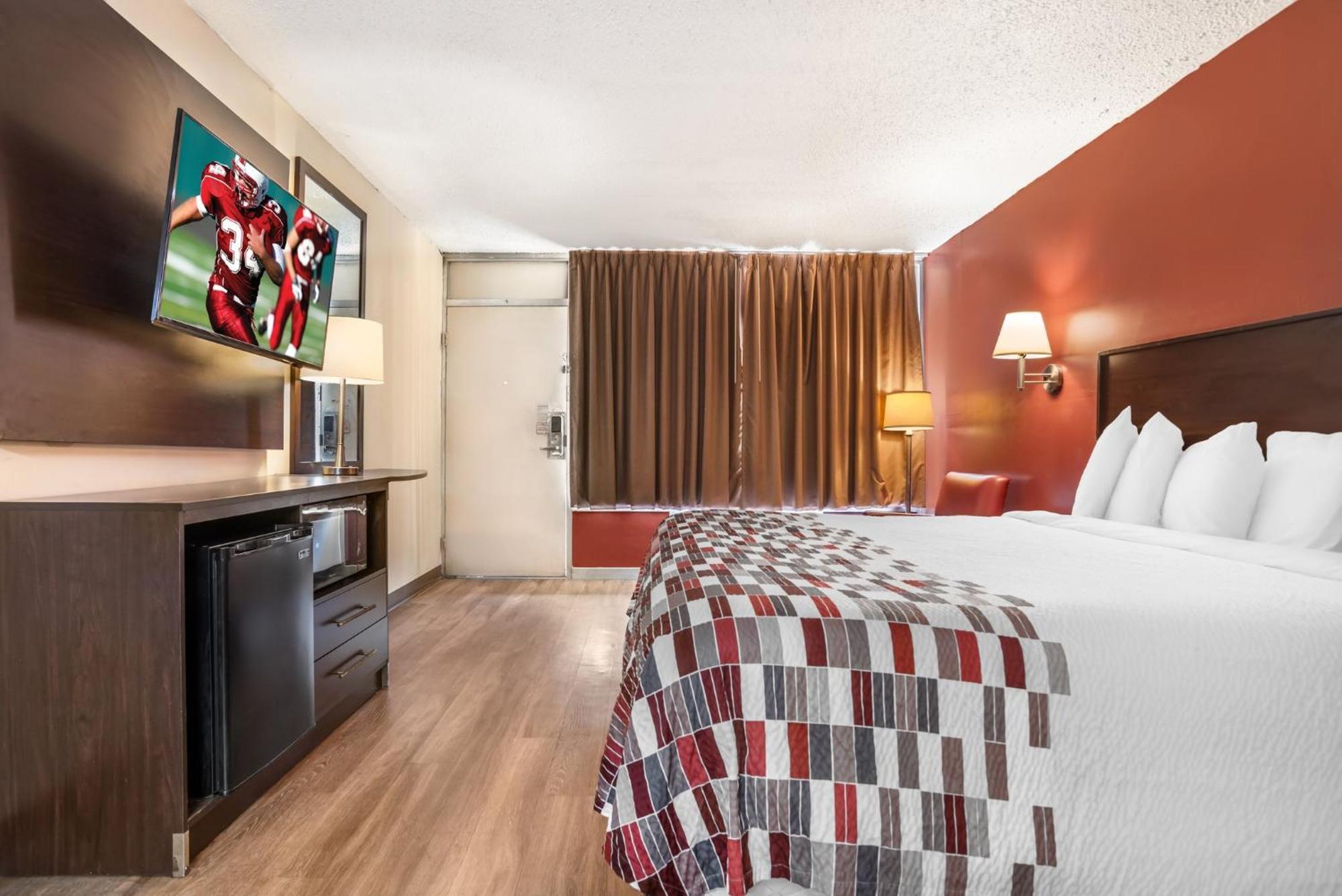 Red Roof Inn Montgomery - Midtown Екстериор снимка